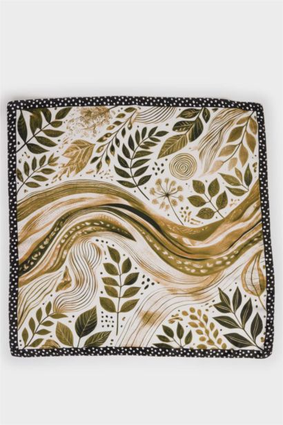 Woman Patterned Scarf