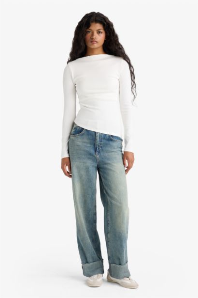 Slim Fit Boat Neck Ribbed T-Shirt