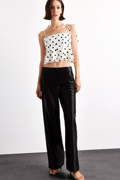 Normal Waist Relax Fit Trousers