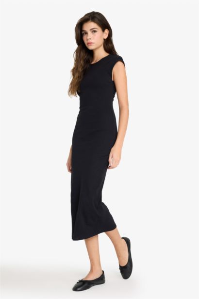Bodycon Crew Neck Ribana Midi Dress