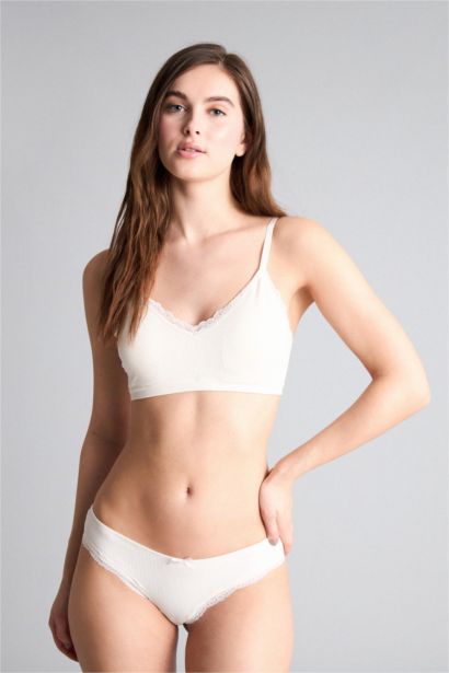 Lace Detail Removable Cup Removable Padded T-Shirt Bra
