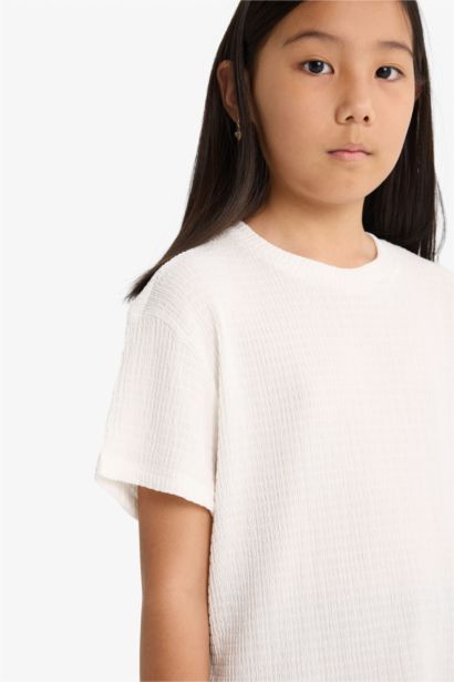 Oversize Geniş Kalıp Bisiklet Yaka Kısa Kollu Tişört Kız Çocuk