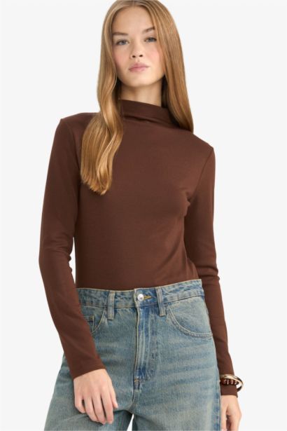 Half Turtleneck Bodysuit