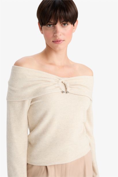 Slim Fit Off Shoulder T-Shirt