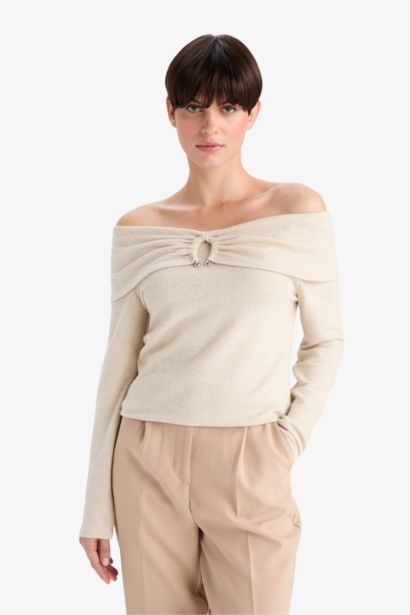 Slim Fit Off Shoulder T-Shirt