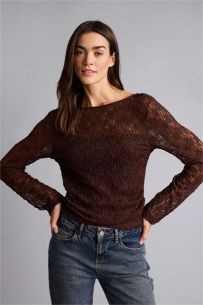 Fıtted Kayık Yaka Dantel Uzun Kollu Bluz