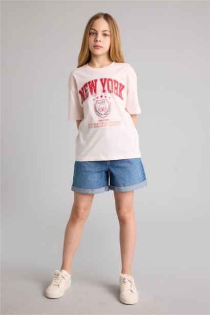 Футболка оверсайз с круглым вырезом принтом-слоганом и коротким рукавом для девочек