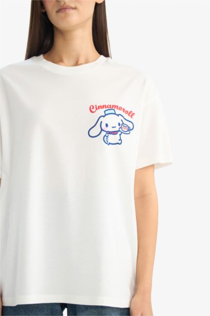 تيشيرت نص كم اوفر سايز بطبعة هيلو كيتي برقبة مستديرة