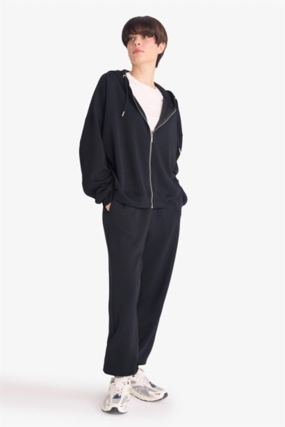 بنطرون جوجر فيت منسوج