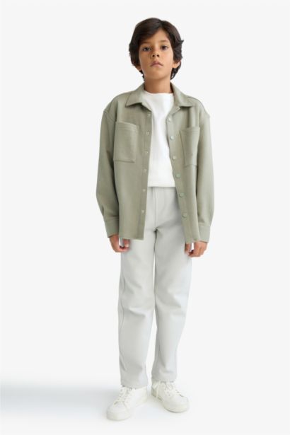 Pantalon à taille élastique et jambes droites pou garçon