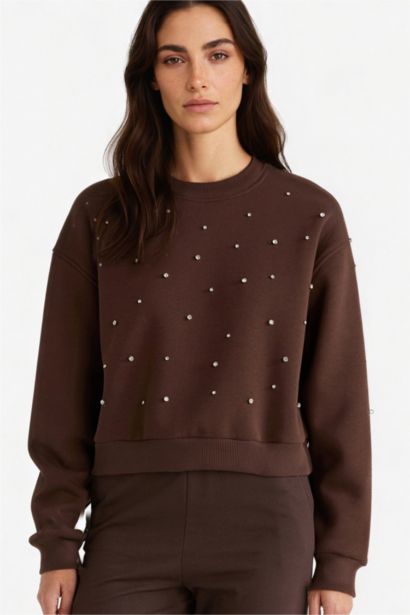 سويت شيرت مطرز اوفر سايز برقبة مستديرة