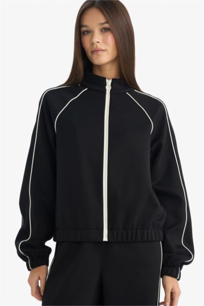 جاكيت صوف قصة فضفاضة بياخة عالية