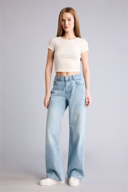 بنطرون جينز وايد ليج بخصر منخفض