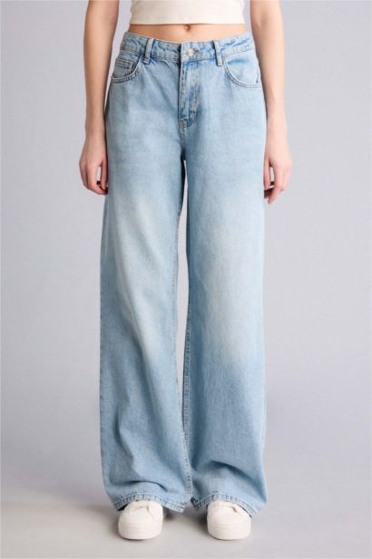 بنطرون جينز وايد ليج بخصر منخفض