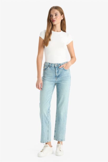 Comfort Straight Regular Waist Ankle Length Jeans