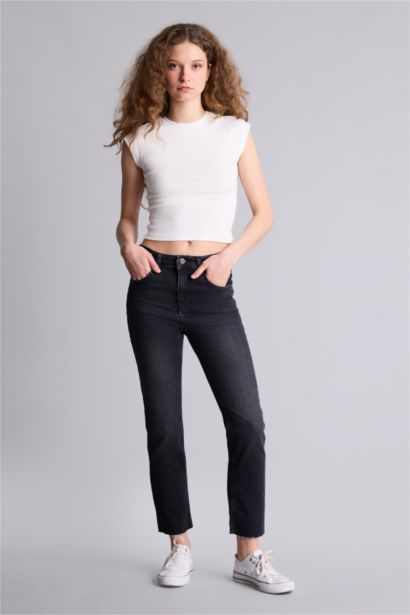 Crop Flare Fıt Düşük Bel Bilek Boy Jean Yıkamalı Pantolon