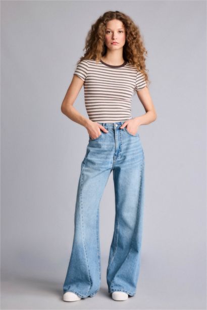 Fıtted Bisiklet Yaka Ribana Kısa Kollu Tişört