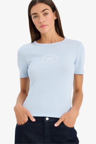 Футболка кашкорсе Slim Fit в рубчик с круглым вырезом принтом и коротким рукавом