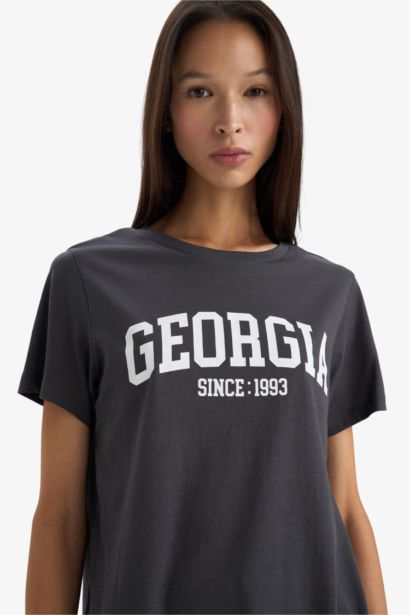 Woman Short Sleeve T-Shirt