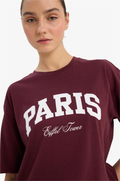 Трикотажная футболка Oversize с надписью и коротким рукавом