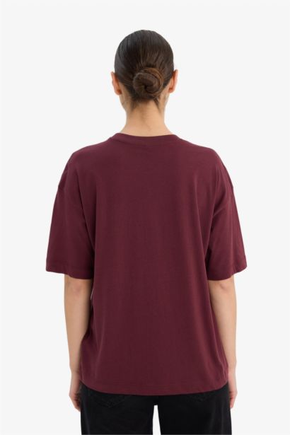 Трикотажная футболка Oversize с надписью и коротким рукавом