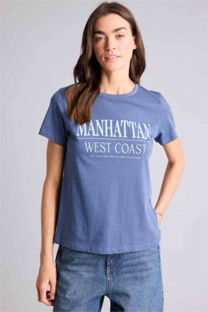 Трикотажная футболка Regular Fit с круглым вырезом коротким рукавом и принтом-слоганом