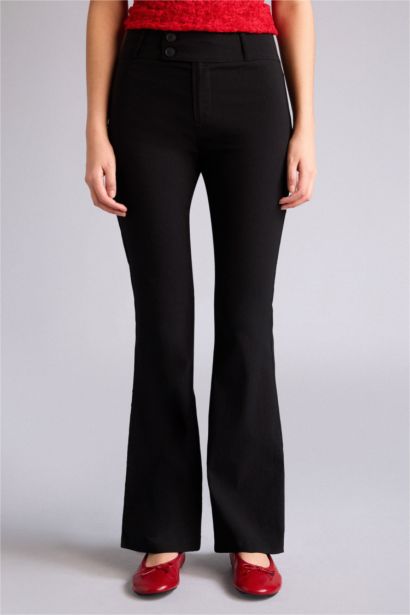 بنطلون فلير فيت برجل واسع وخصر عادي