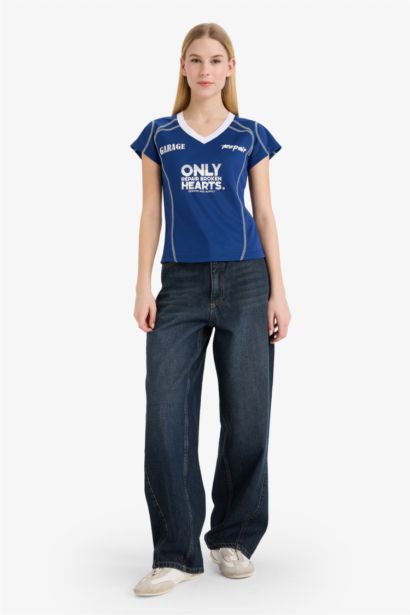 تيشيرت نص ردن مخصر مطبوع