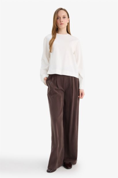 سروال واسع قصة عادية