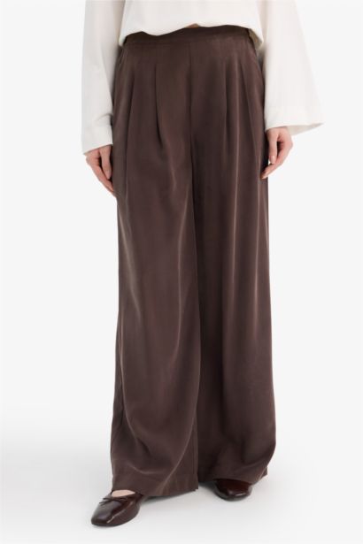 سروال واسع قصة عادية