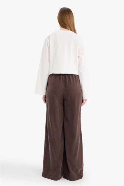 سروال واسع قصة عادية