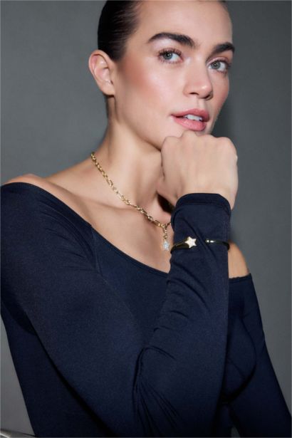 Reis X DeFacto Yıldız Figürlü Gold Bileklik