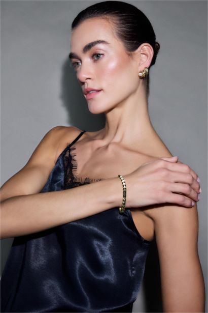 Reis X DeFacto Kare Figürlü Gold Bileklik