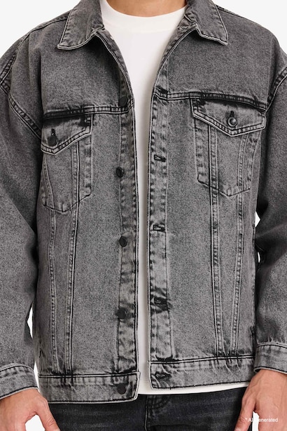 Jean Coupe Oversize