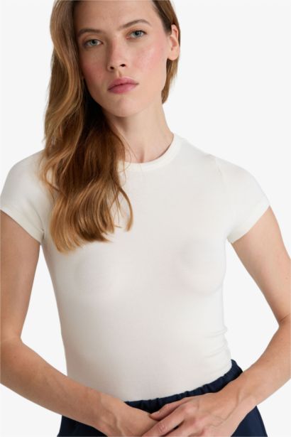 Slim Fit Skinny Crew Neck T-Shirt