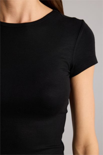 Slım Fıt Kısa Kollu Tişört