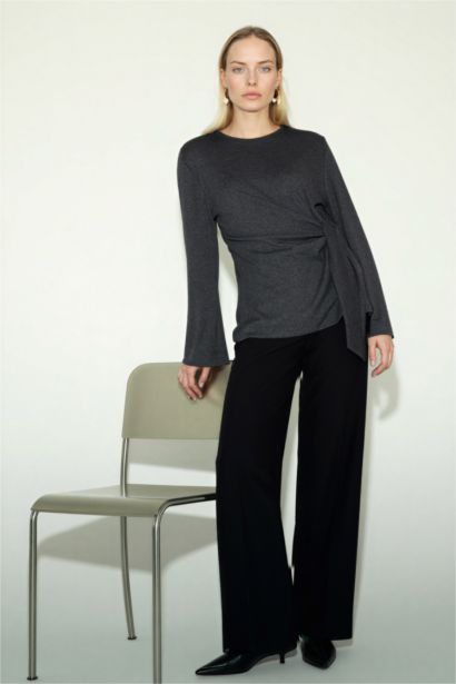 تيشيرت قصة عادية برباط