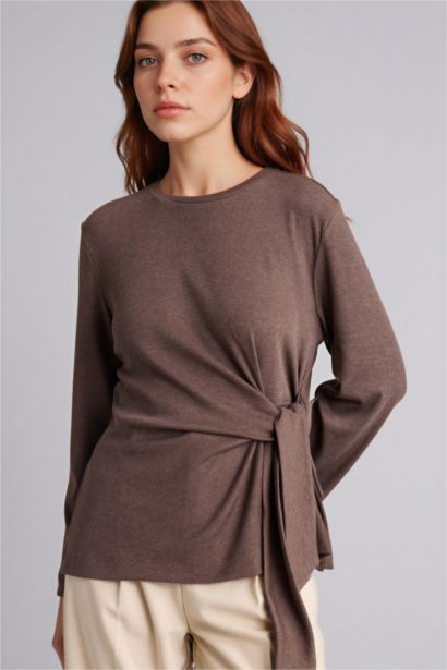 Woman Long Sleeve T-Shirt