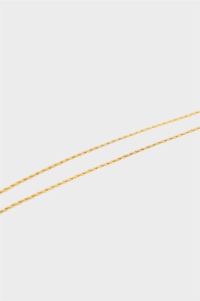 سلسله حريمي من قطعتين