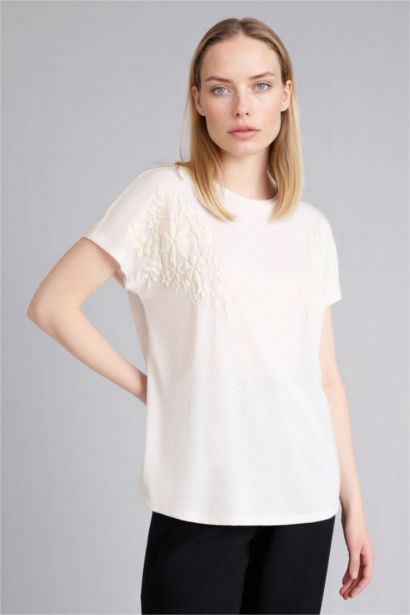 Футболка Relax Fit с круглым вырезом коротким рукавом и объемным принтом