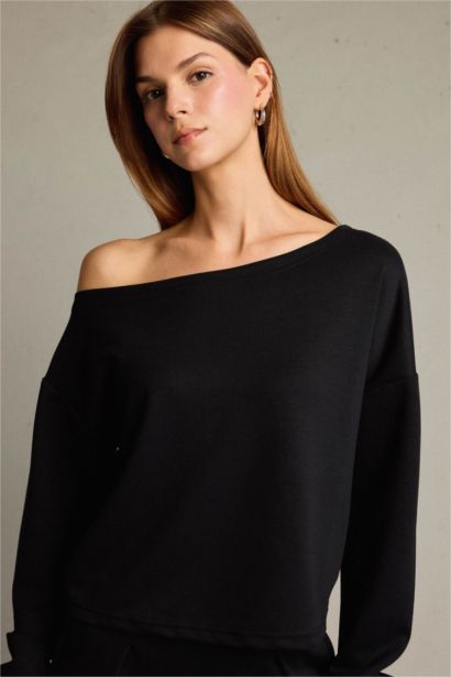 Kayık Yaka Modal Sweatshirt