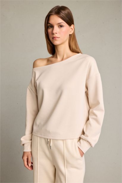 سويت شيرت مودال بياخة عريضة