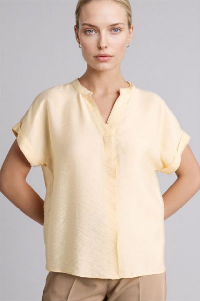 Relax Fit Off Neck Short Sleeve Blouse
