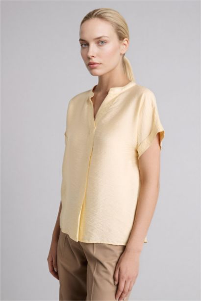 Relax Fit Off Neck Short Sleeve Blouse