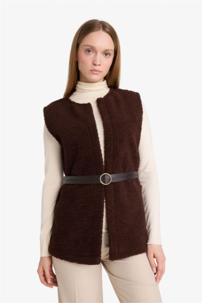 Regular Fit Bisiklet Yaka İçi Yumuşak Tüylü Pelüş Kemerli Yelek