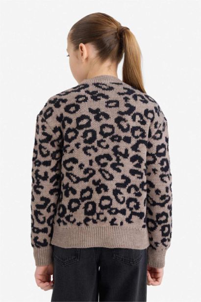 سترة بنات بطبعة تايجر بأزرار