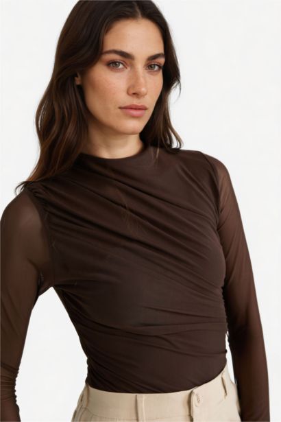 Slim Fit Dar Kesim Tül Uzun Kollu Çıtçıtlı Body