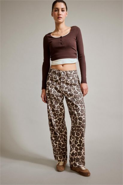 %100 Pamuk Baggy Fıt Leopar Desenli Jean Pantolon