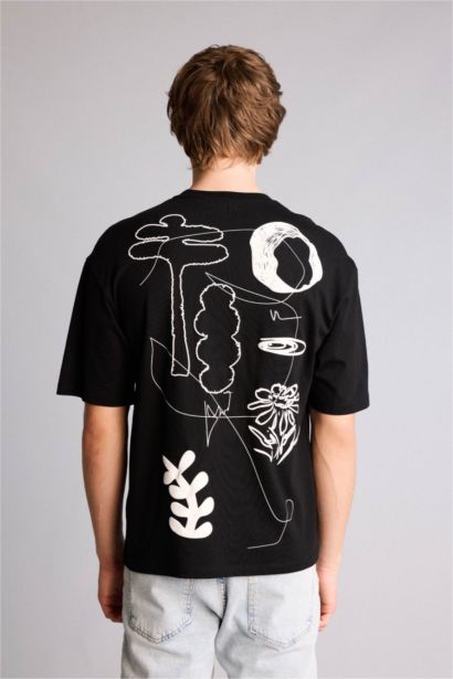 Man Short Sleeve T-Shirt