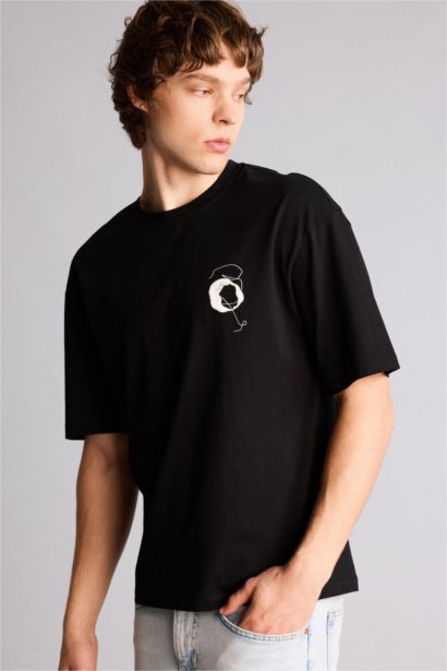 Man Short Sleeve T-Shirt